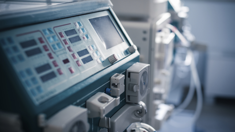 Нова апаратура за хемодиализа очаква болницата в Добрич