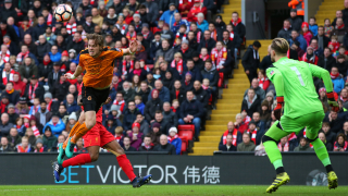 Фенове на Уулвърхемптън не забравиха да припомнят на тазвечершния си