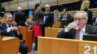 В отговор на продължаващите нарушения на основните права на ромите