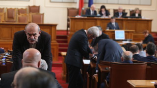 Ветото на президента според депутатът от БСП Крум Зарков е