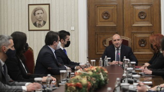 Времето на едноличната премиерска власт приключи и надеждата то да