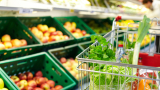  Паническото извършване на покупки и понижените доставки може скоро да доведат до дефицит на храна 