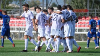 Хайдук Сплит където играе българският защитник Кристиан Димитров се класира