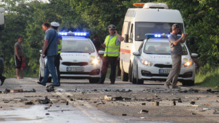 8 души, сред които 4 деца, са ранени при верижна катастрофа до Пловдив