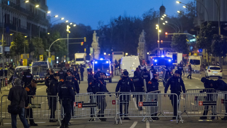 Четирима британци атакуваха полицаи в Мадрид преди финала