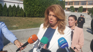 Териториалните планове не отговарят на механизма за солидарен преход, категорична е Йотова