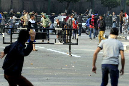Египетската полиция разпръсна демонстранти със сълзотворен газ