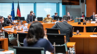 Правителството на Германия иззе власт от провинциите за налагане на вечерен час