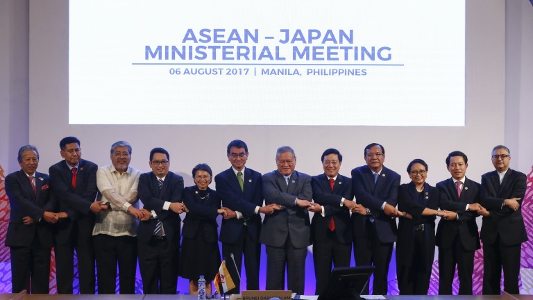 Външните министри на държавите от АСЕАН приеха работна рамка на
