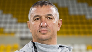 Треньорът на Ботев Пловдив в мача с Черно море Диян