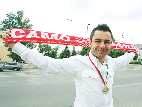 Петре иска в Румъния, но не и в Стяуа