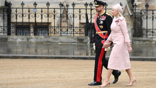 Принцът, който иска да е сърфист