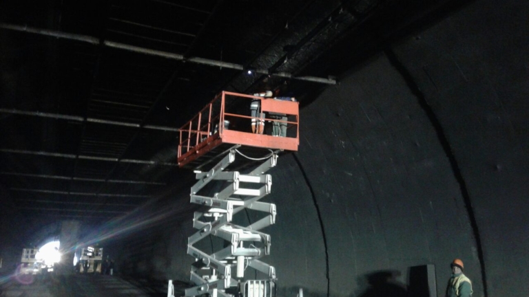 Затварят тунел "Ечемишка" в посока София тази нощ