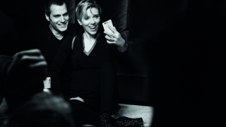 Скарлет Йохансон и Хенри Кавил в завладяваща фотосесия (ВИДЕО)