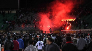 Фенове на Ал Ахли подпалиха футболния съюз