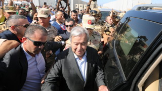 Генералният секретар на ООН Антонио Гутериш изглеждаше изключително разочарован докато