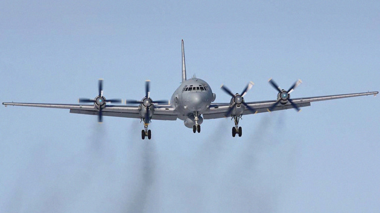 Германия вдигна изтребители, които да ескортират руски военен самолет, летящ без