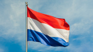 Нидерландия заяви в петък че ще подпише 10 годишно споразумение за сигурност