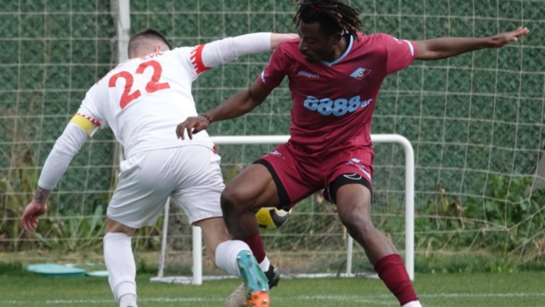 Сърби съкрушиха Септември в контрола