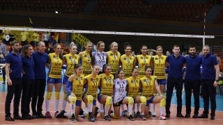 Доминаторът в женския ни волейбол Марица чака два отбора