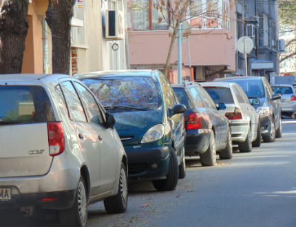Пада данъкът върху колите в Пловдив