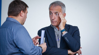 Шефът на българските футболни съдии Давид Фернандес Борбалан ще бъде