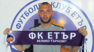 Вратарят Станислав Нисторов стана шестото ново попълнение на Етър преди