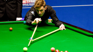 Аматьорът Джеймс Кейхил хвърли голямата бомба на Световното първенство по