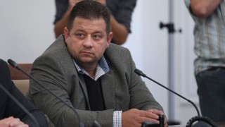 Николай Марков депутат от Величие заяви че прекратява участието си