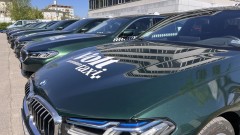 Димитър Бербатов и Димитър Рачков станаха акционери във Volt Premium Taxi