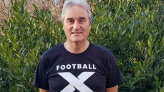 Работилият с куп световни футболни звезди Петер Шрайнер ще бъде