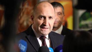Президентът Румен Радев ще даде още малко време на преговарящите