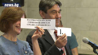 Симеонов готов да жертва и българските жени заради ЕП