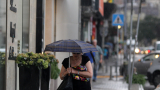  Проливен дъжд в столицата, стотици сигнали за наводнени здания 