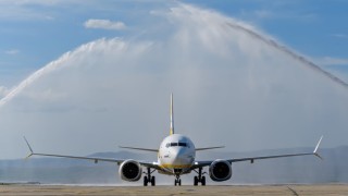 Летище Бургас откри летния сезон с обновена писта