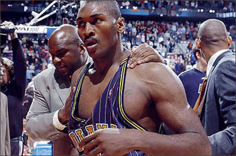 Наказаха побойник от Сакраменто за един мач