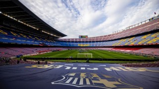 Испанският футболен гранд Барселона осигури финансиране на стойност от 1 45