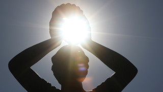 Преди обяд все още облачността над североизточната половина от страната