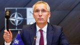 Столтенберг остава начело на НАТО до октомври