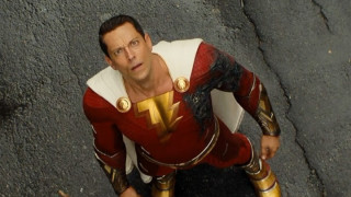 Вече от няколко дни по кината се върти Шазам Яростта на