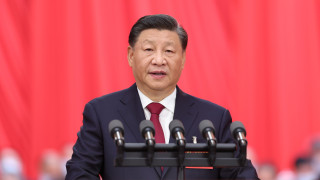 Си Дзинпин критикува външните сили за намесата им в Тайван