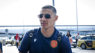 Крилото на българския национален отбор по футбол Здравко Димитров попадна