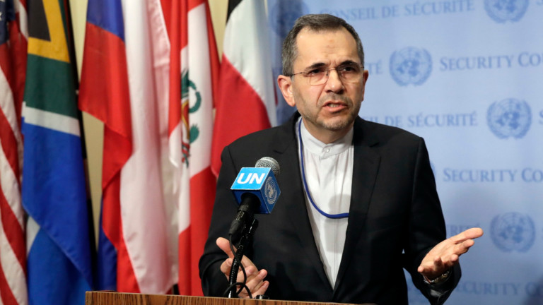 В Иран чакат Европа да реши бъдещето на ядрената сделка