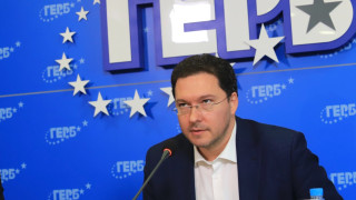 Арогантността и хладилникът а не новото мнозинство На тезите