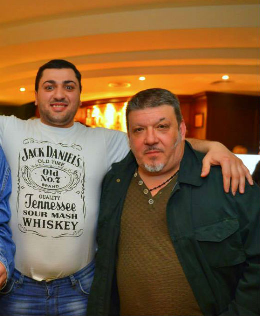 Радо Прашката награби Август Попов