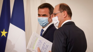 Франция ще продължи нощния комендантски час за още десетки области