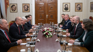 е само началото на политическия ангажимент към логистиката поддръжката и