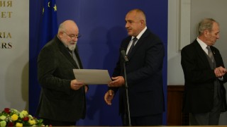 Владимир Зарев отличен с наградата „Св. Паисий Хилендарски“ 