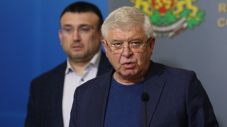 Преустановява се посещението на паркове градини спортни и детски площадки