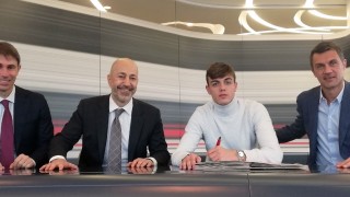 Даниел Малдини подписа с Милан до 2024 година Синът на